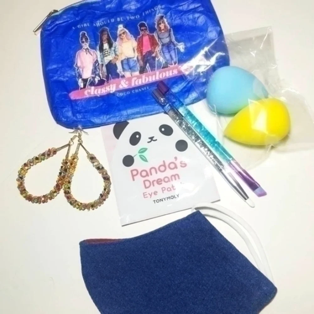 Classy & Fabulous Pouch & Denim Face Mask Bundle